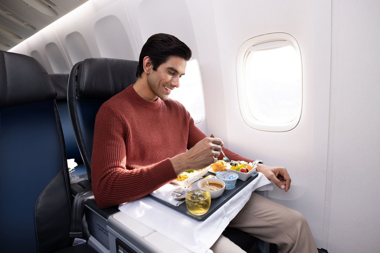 B-777-200LR Premium Economy Seats