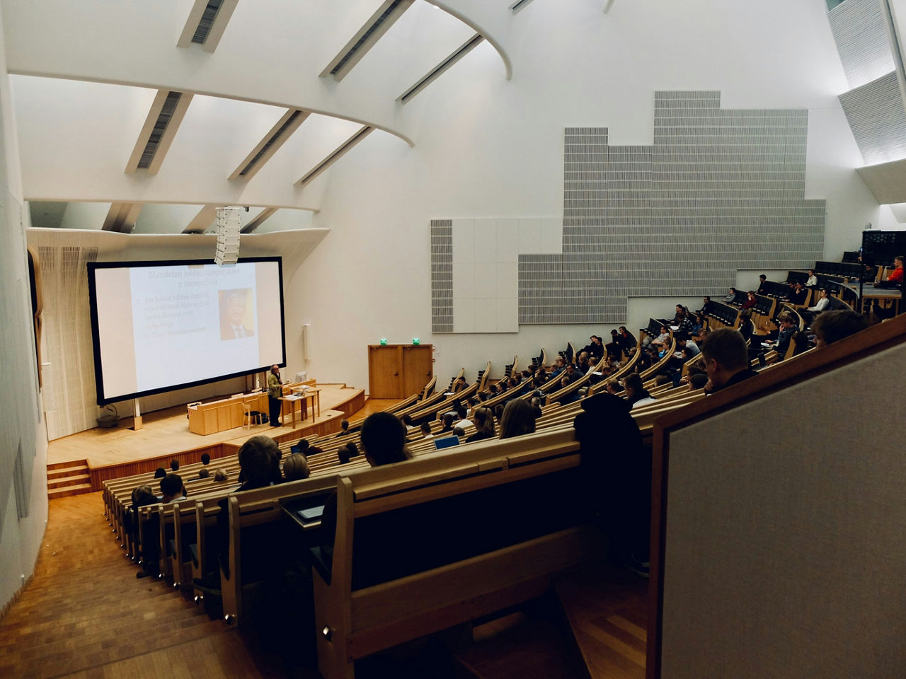 IIM Bengaluru wins the first edition of Air India soar; 27 premier institutes engage in outreach event